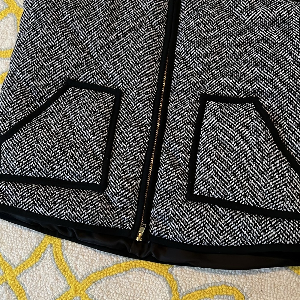Full Zip Vest. Sz L - Picture 2 of 6